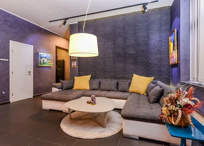 Appartement Champs-élysées | 2-bdr, 2-bthr Tsar Simeon Sofia