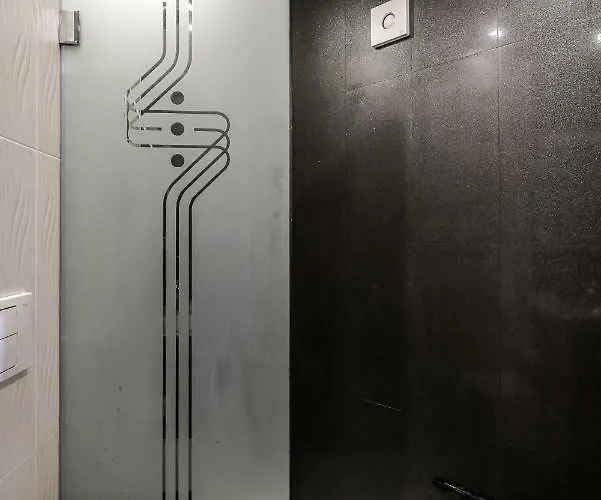 Champs-elysees 2-bdr, 2-bthr Tsar Simeon By Flat Mаnager סופיה